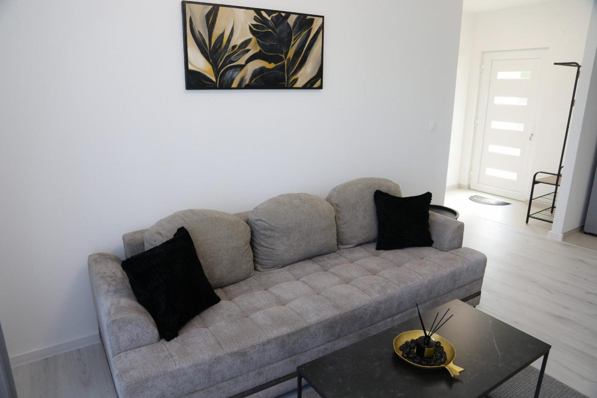 Apartman Keman โมสตาร์ ภายนอก รูปภาพ