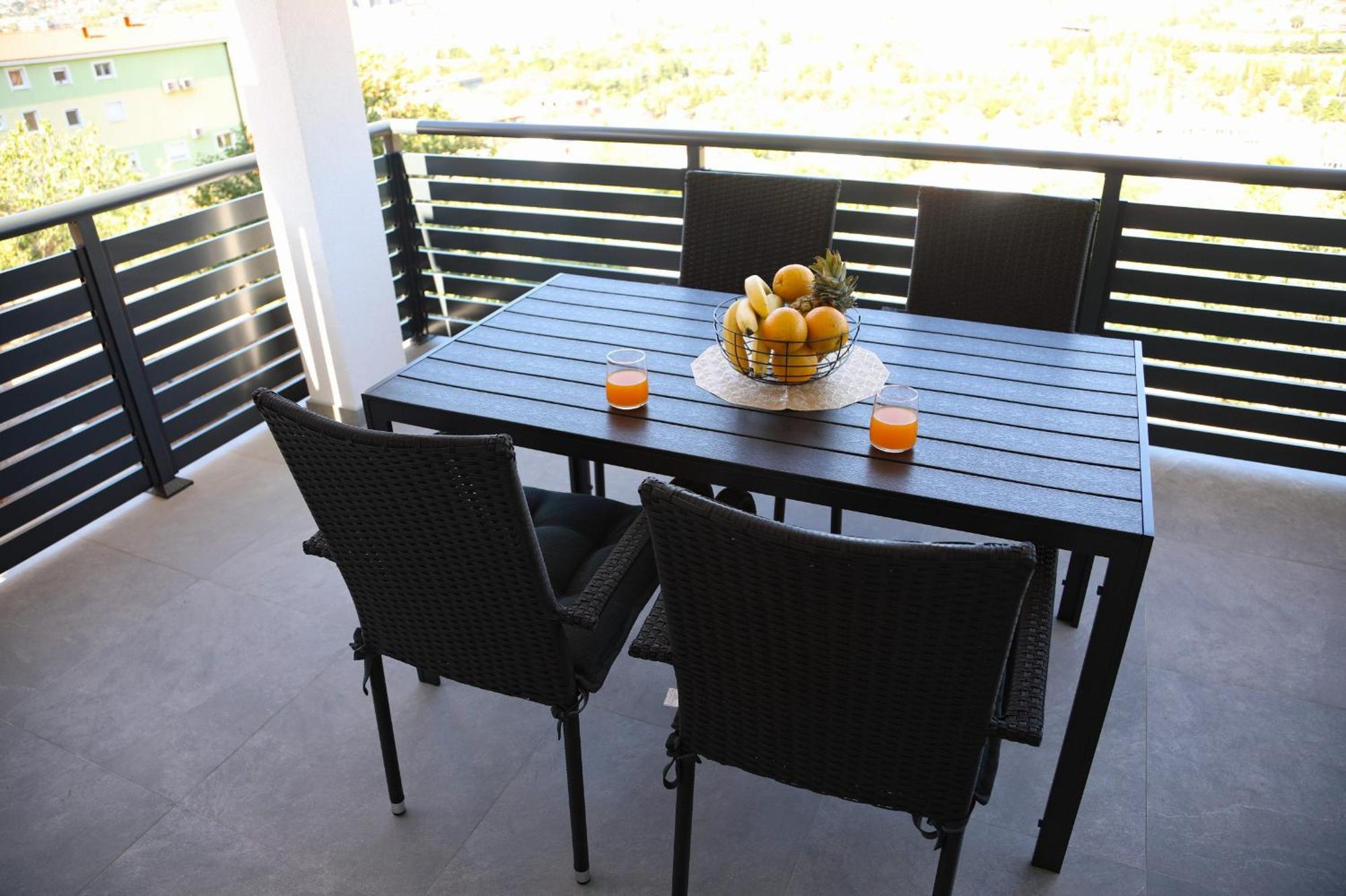 Apartman Keman โมสตาร์ ภายนอก รูปภาพ
