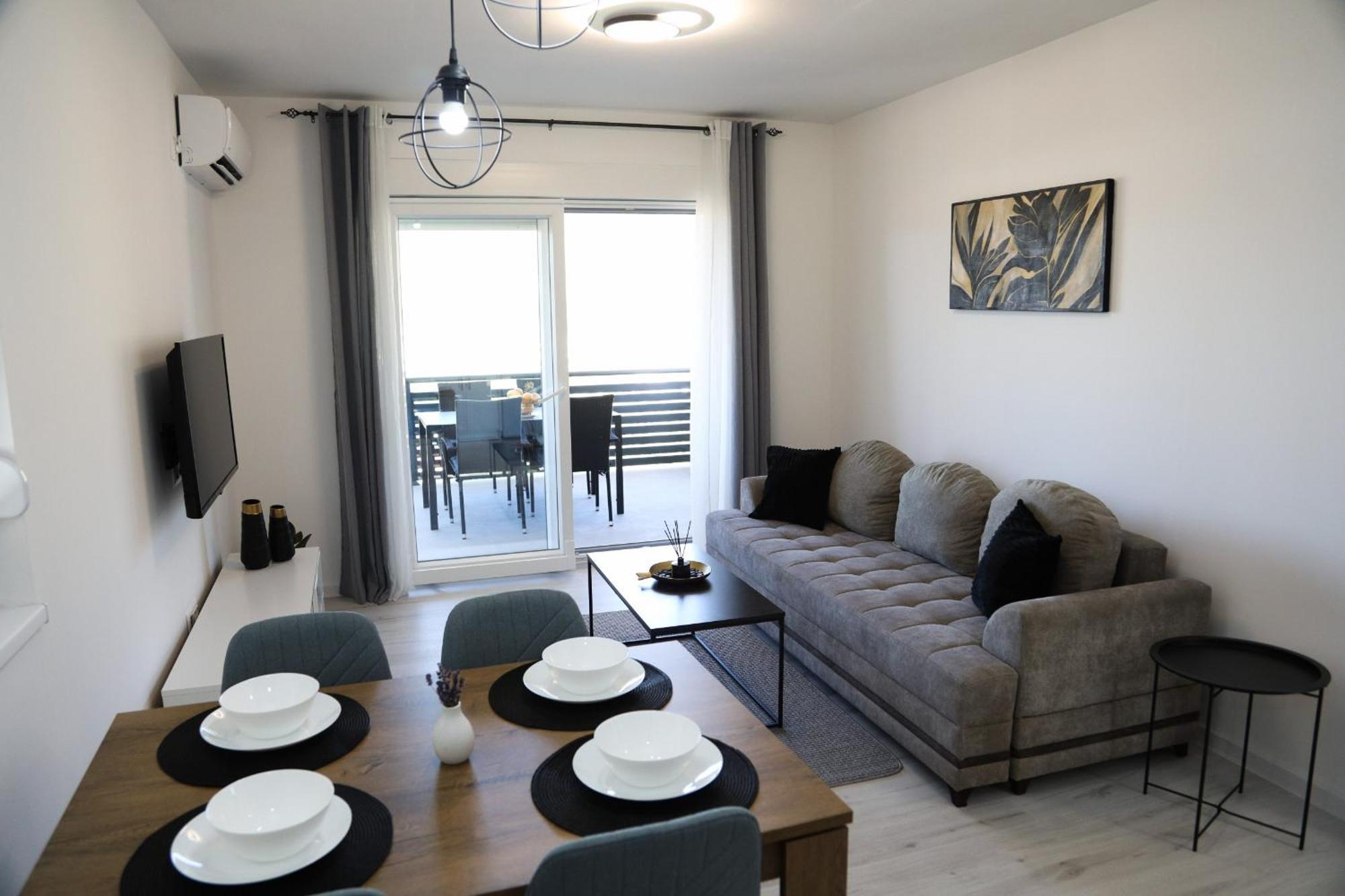 Apartman Keman โมสตาร์ ภายนอก รูปภาพ