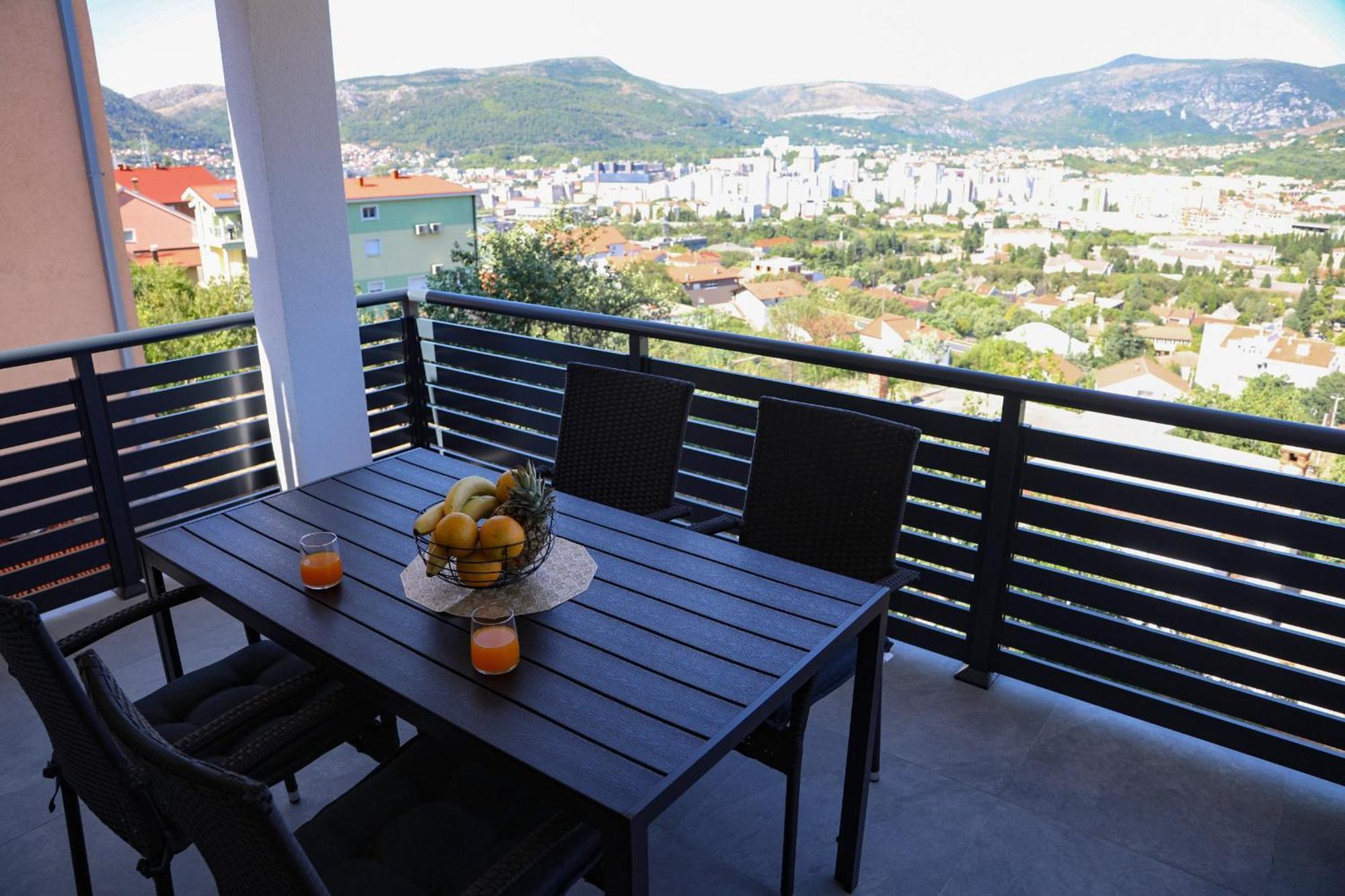 Apartman Keman โมสตาร์ ภายนอก รูปภาพ